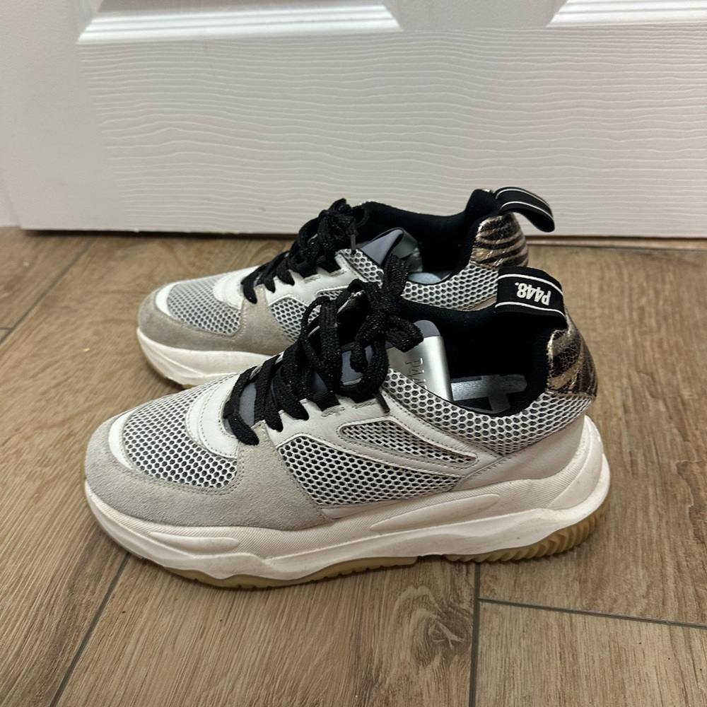 P448 Gray and Black Women's Sneakers